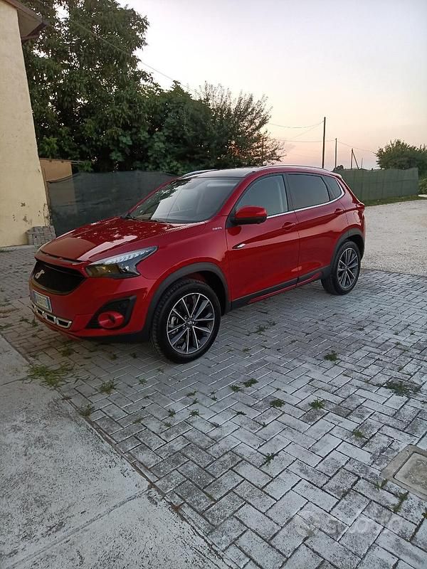 Usata DR F35 154 CV (113 kW) 2023 Rosso SUV