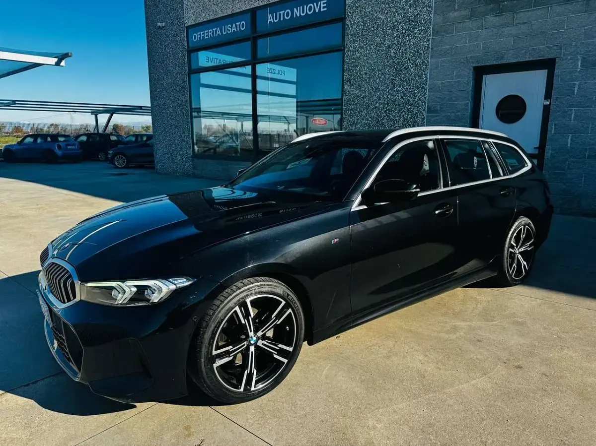 Usata BMW 320 M Sport 190 CV (139 kW) 2023 Nero Station wagon