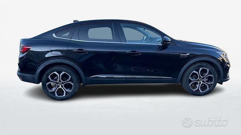 Usata Renault Arkana Intens 145 CV (106 kW) 2022 Nero SUV