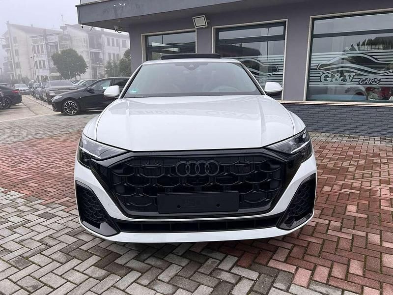 Usata Audi Q8 S-Line 286 CV (210 kW) 2025 Bianco SUV