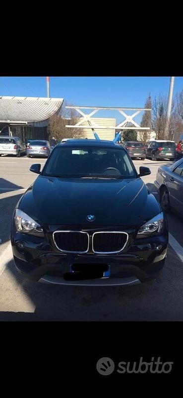 Usata BMW X1 116 CV (85 kW) 2013 Nero SUV