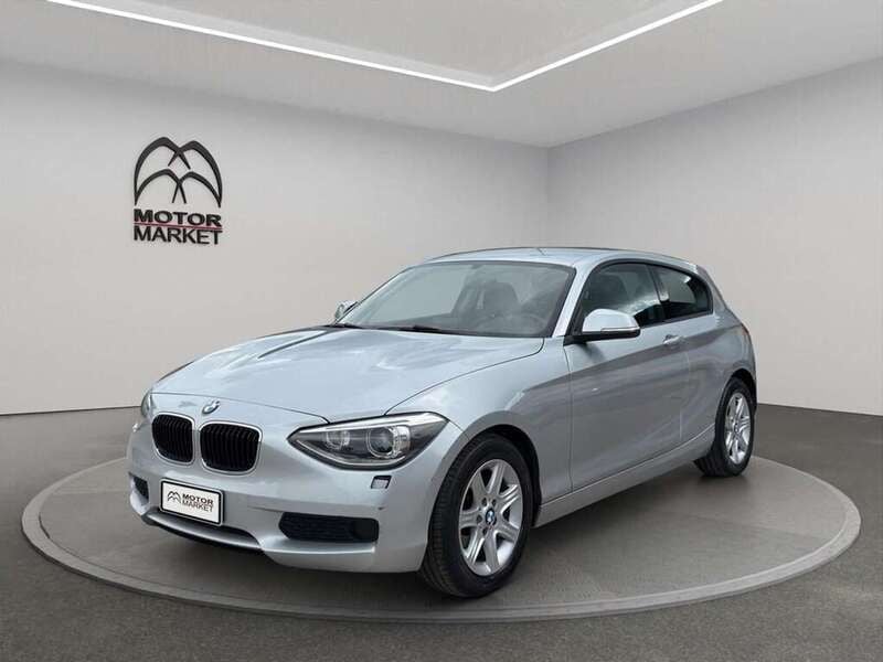 Argento Usata 2014 BMW 114 Due volumi | 6900 € (Super prezzo) - Immagine 1/4