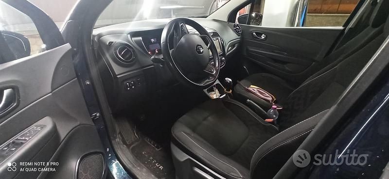 Usata Renault Captur 90 CV (66 kW) 2019 Blu/azzurro SUV