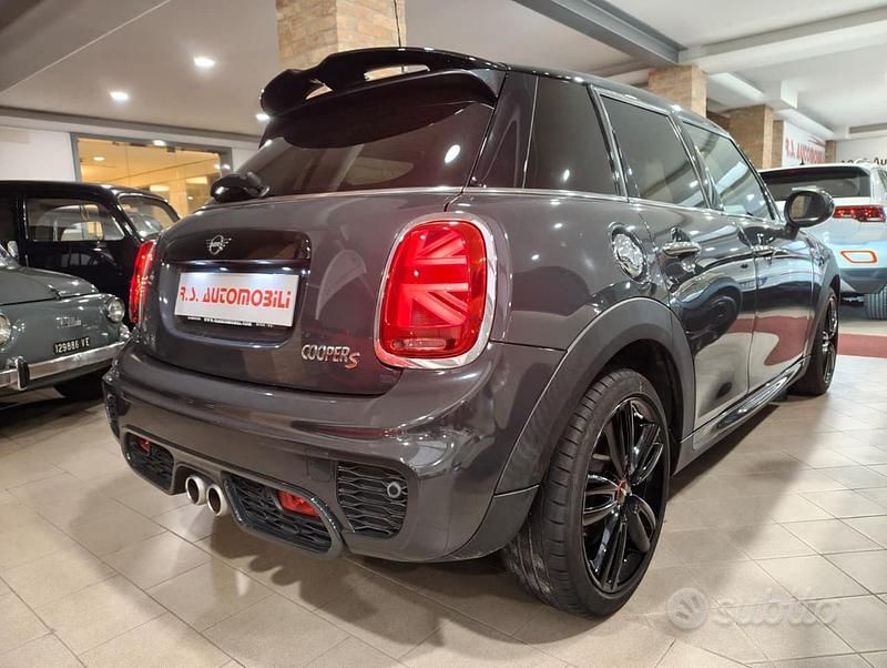 Usata Mini Cooper S 192 CV (141 kW) 2019 Grigio Utilitaria