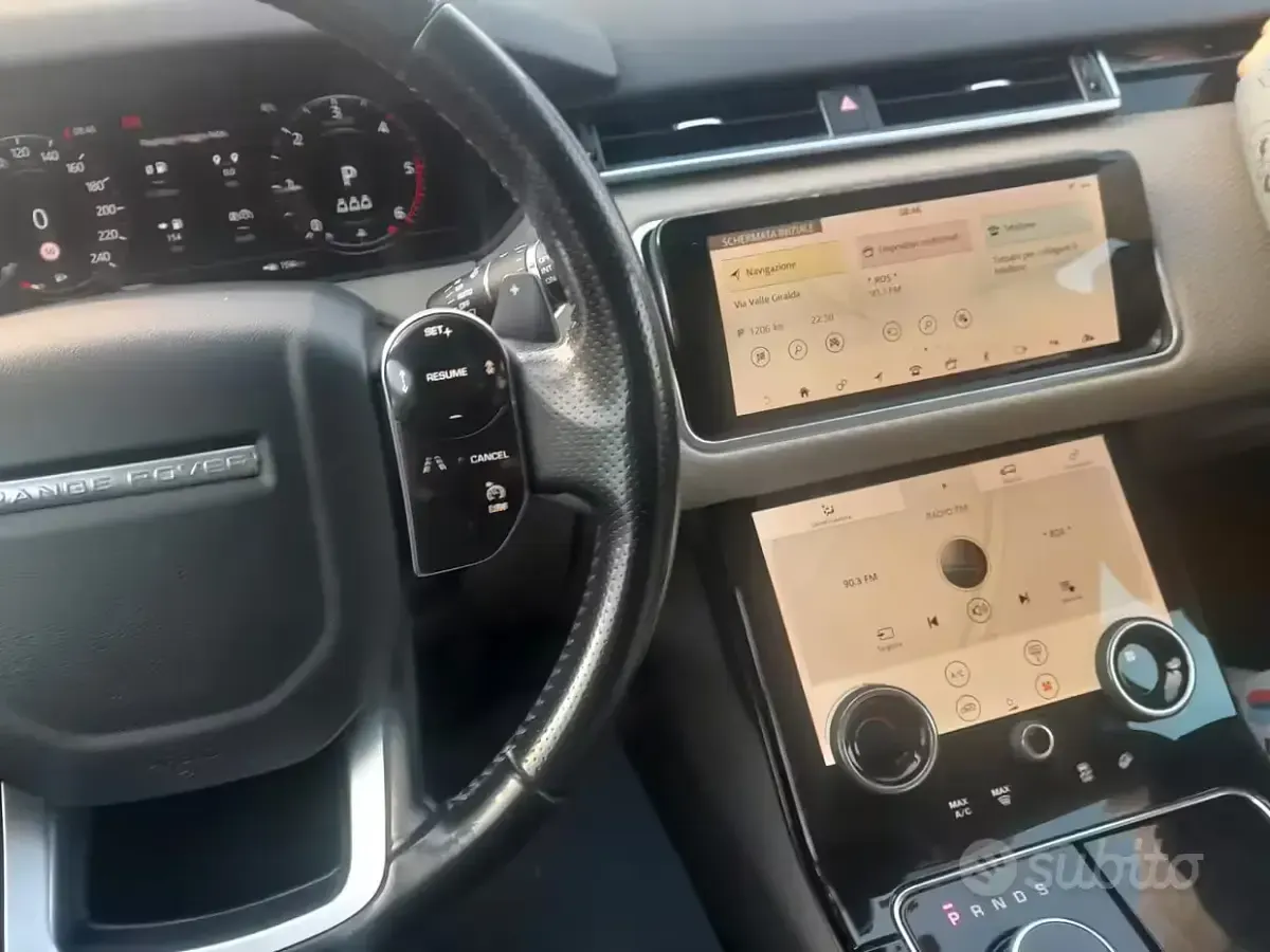 Usata Land Rover Range Rover Velar 241 CV (177 kW) 2019 Grigio SUV