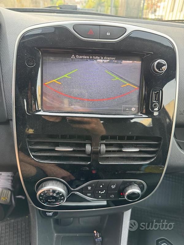 Second-hand Renault Clio IV 90 CP (66 kW) 2016 Gri Berlinǎ