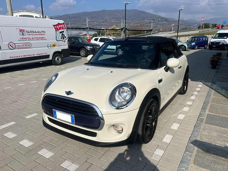 Usata Mini Cooper Cabriolet 136 CV (100 kW) 2016 Other Cabrio
