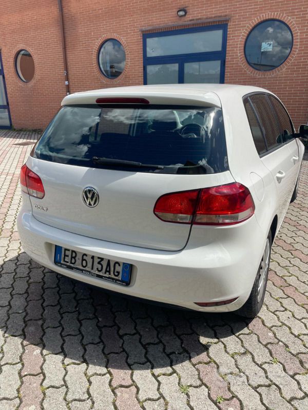 Bianco Usata 2012 VW Golf VI Due volumi | 5300 € (Ottimo prezzo) - Immagine 1/4