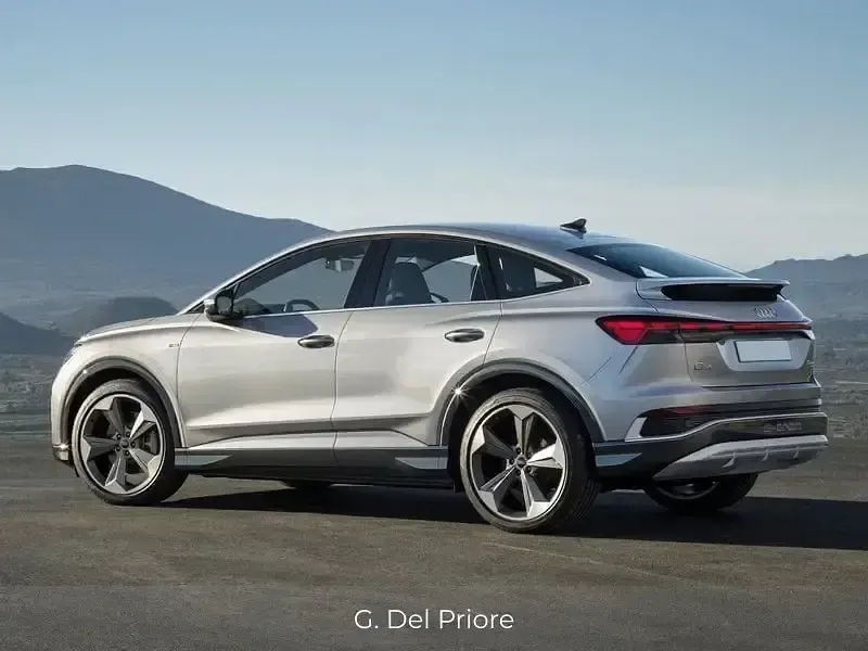 Nuova Audi Q4 Sportback e-tron S-Line 210 kW (286 CV) 2026 Grigio SUV