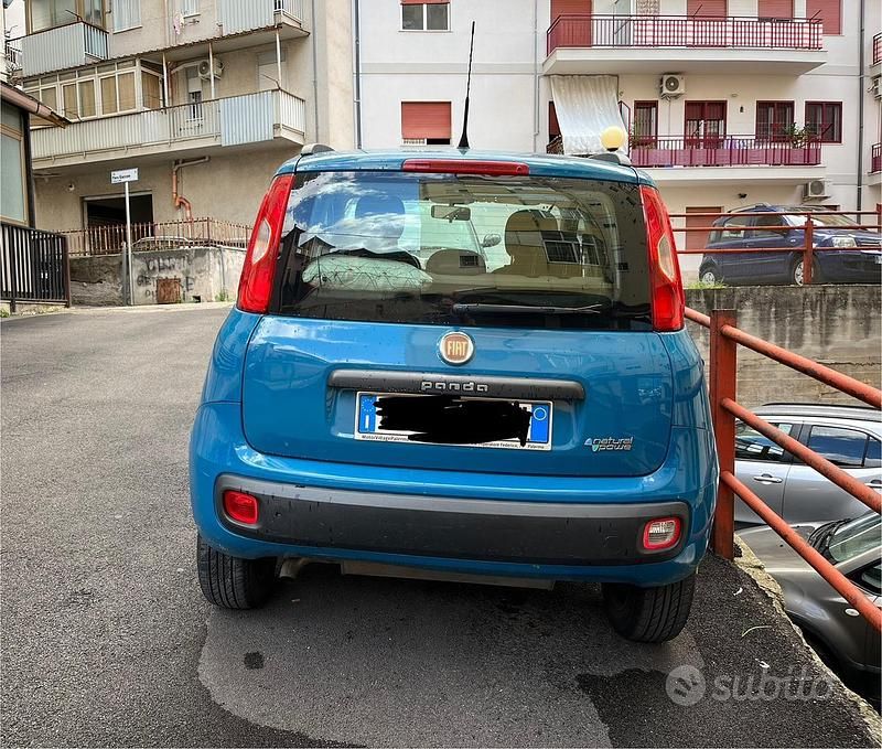 Usata Fiat Panda 85 CV (62 kW) 2012 Blu Utilitaria