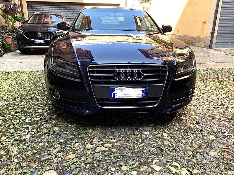 Usata Audi A5 190 CV (139 kW) 2010 Blu Coupé