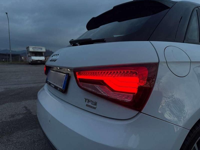Usata Audi A1 Sportback Admired 82 CV (60 kW) 2016 Bianco Utilitaria