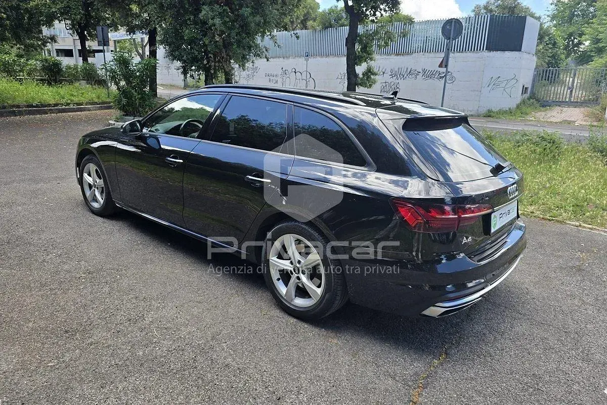 Usata Audi A4 Advanced 163 CV (119 kW) 2022 Nero Station wagon