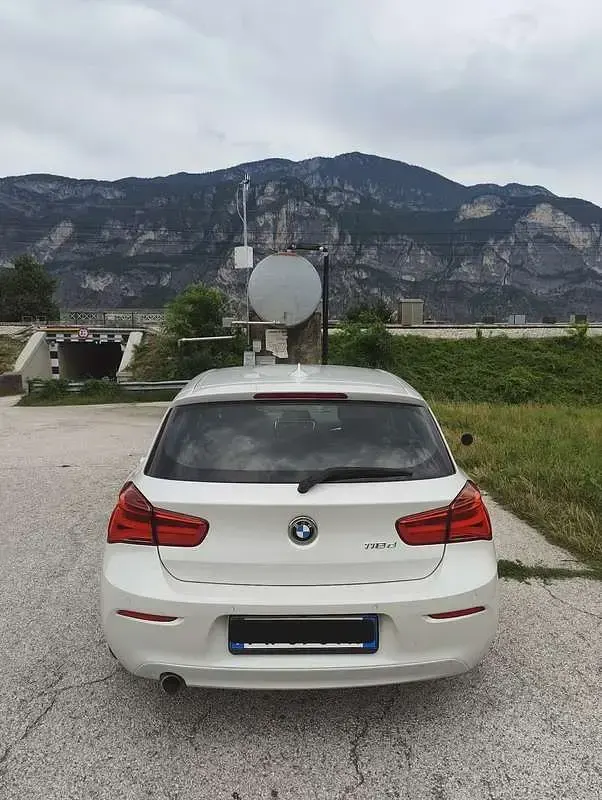 Usata BMW 118 Advantage 150 CV (110 kW) 2016 Utilitaria