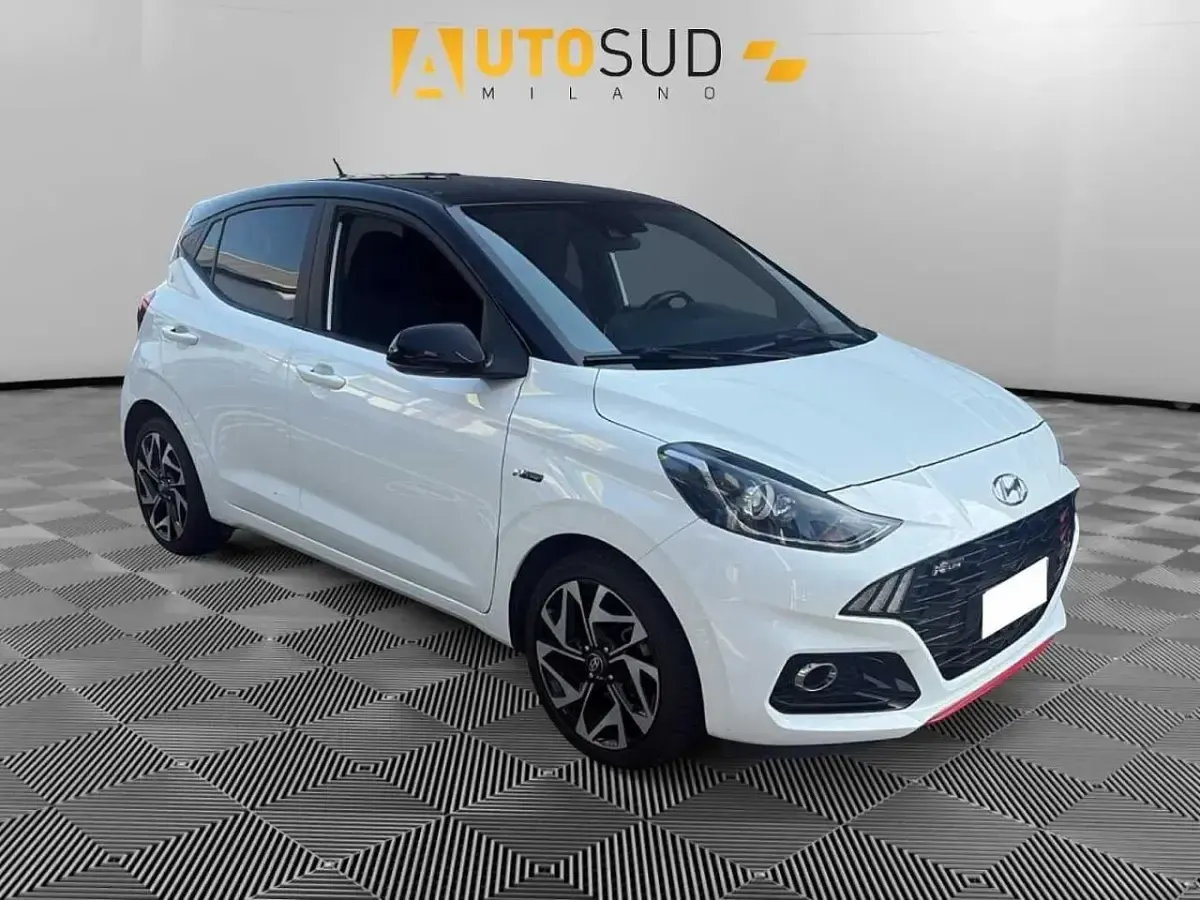 Usata Hyundai i10 N Line 101 CV (74 kW) 2021 Bianco Utilitaria