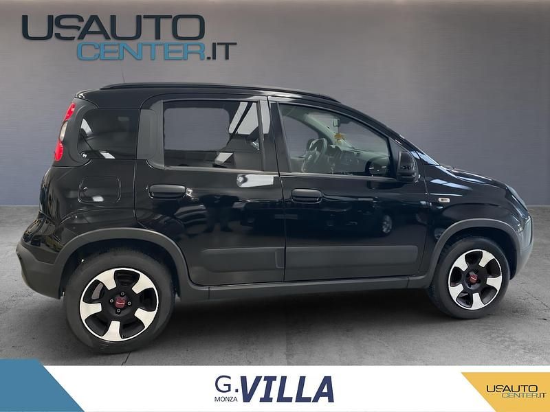 Usata Fiat Panda Cross Cross 70 CV (51 kW) 2024 Nero Utilitaria