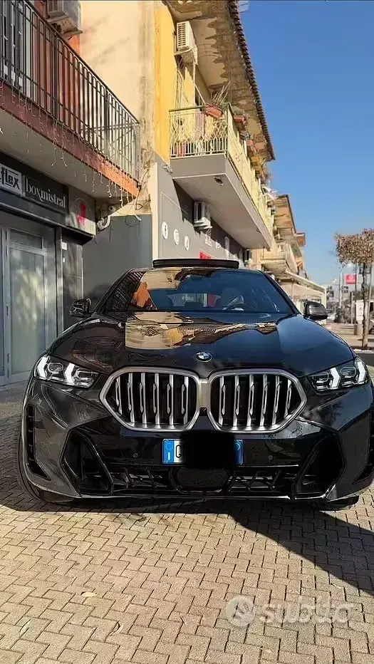 Usata BMW X6 M Sport 286 CV (210 kW) 2023 Grigio SUV