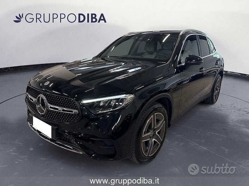 Nero Usata 2023 Mercedes GLC220 AMG Line Premium Plus SUV | 56.600 € (Buon prezzo) - Immagine 1/4