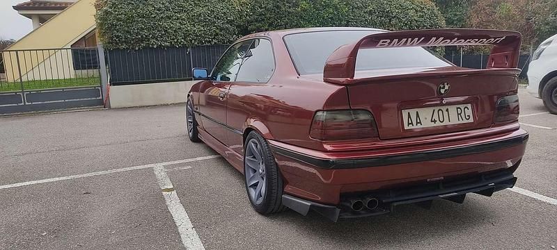 Usata BMW 325 192 CV (141 kW) 1994 Rosso Coupé