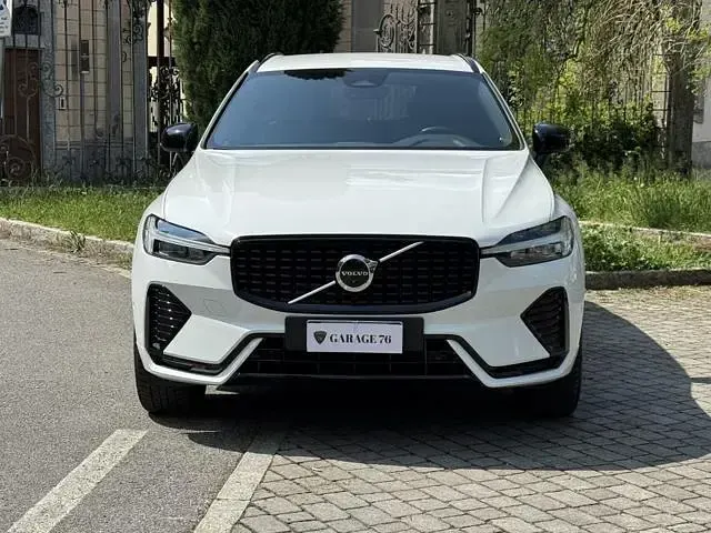 Usata Volvo XC60 Plus 197 CV (144 kW) 2022 Bianco SUV