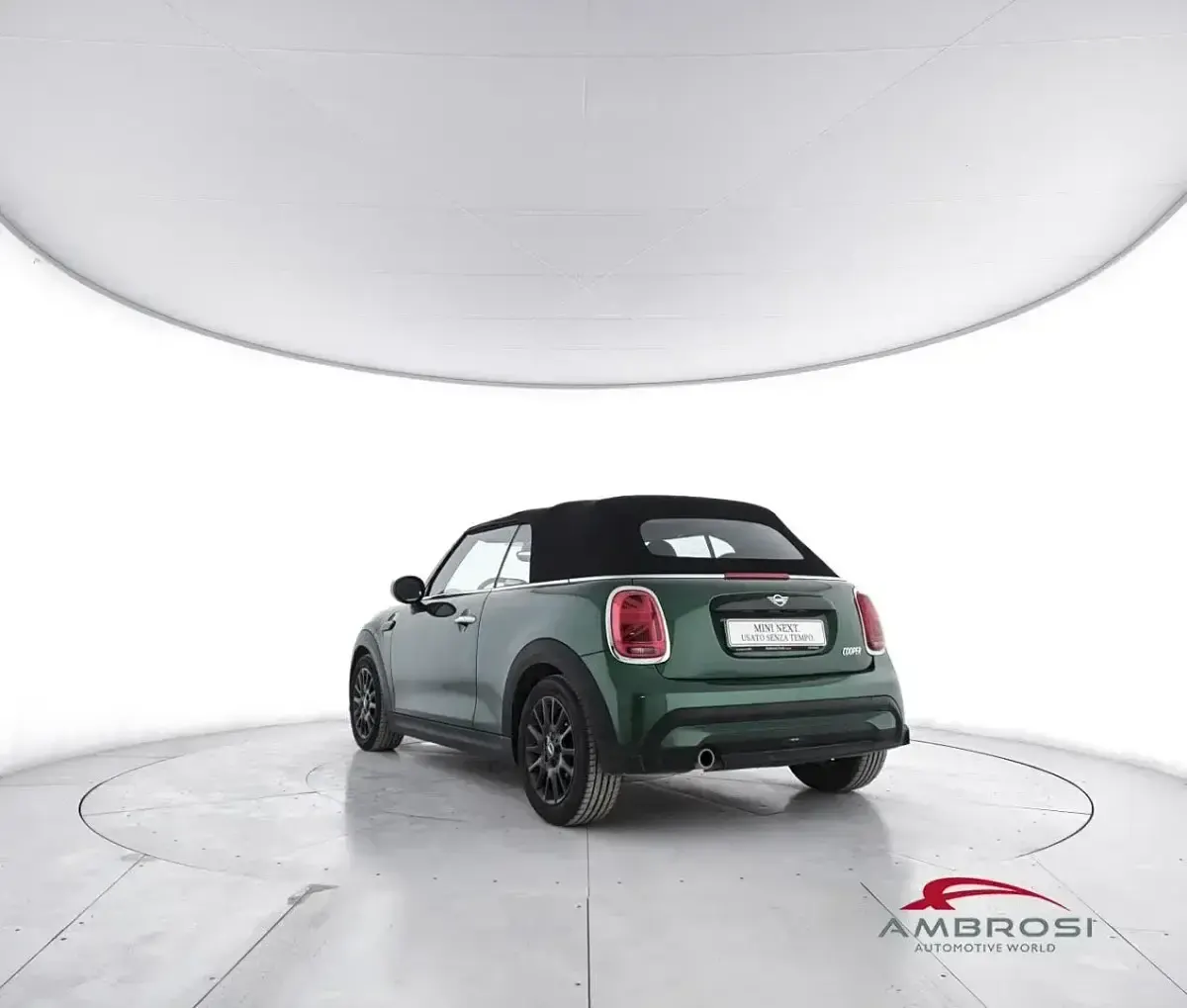 Usata Mini Cooper Cabriolet Classic 136 CV (100 kW) 2023 Verde Cabrio