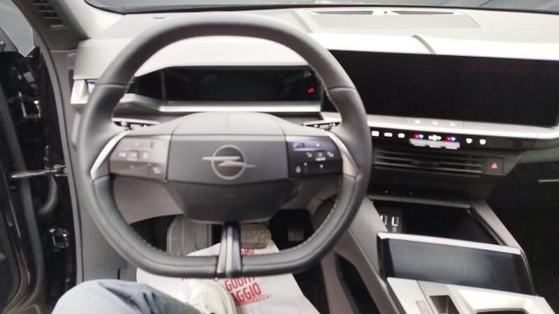 Usata Opel Grandland X 185 CV (136 kW) 2025 Nero SUV