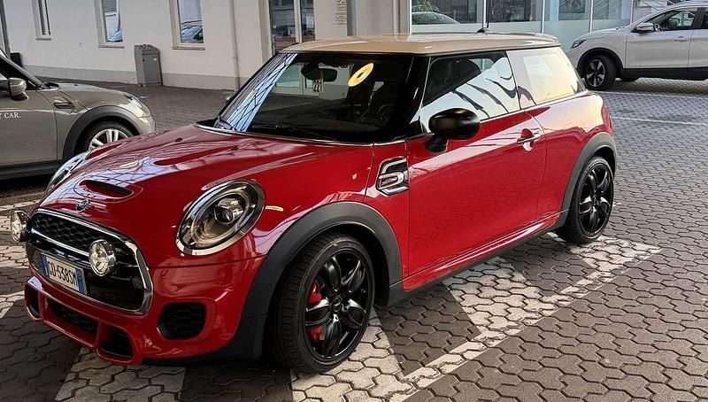 Usata Mini John Cooper Works 231 CV (169 kW) 2021 Utilitaria