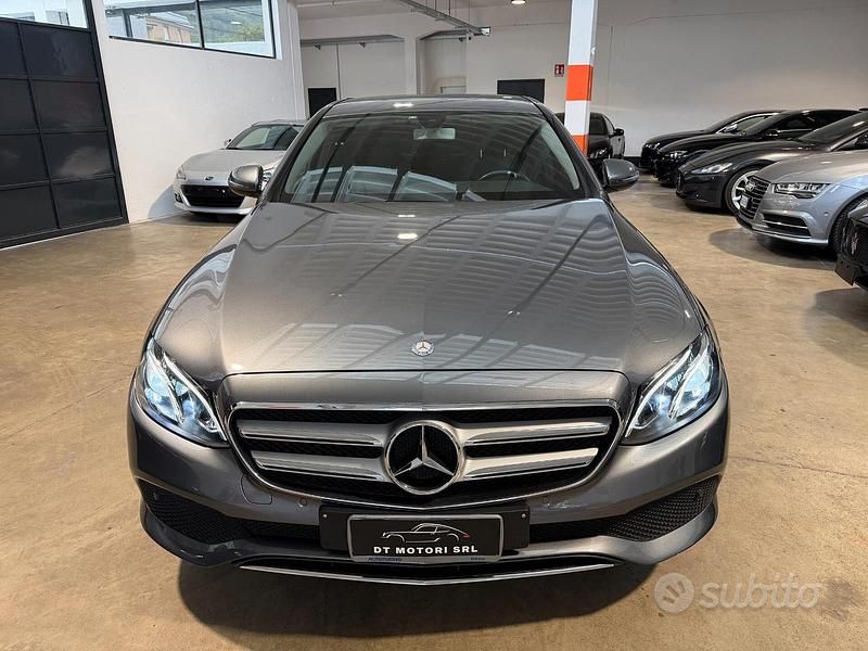 Occasion Mercedes E220 194 ch (142 kW) 2017 Gris Berline