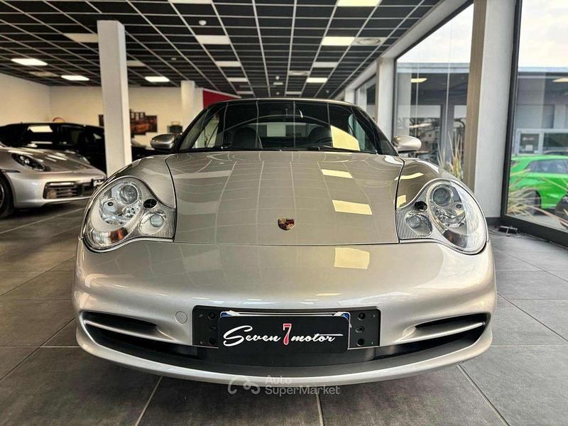 Usata Porsche 911 Carrera Cabriolet 320 CV (235 kW) 2004 Argento(met.) Cabrio
