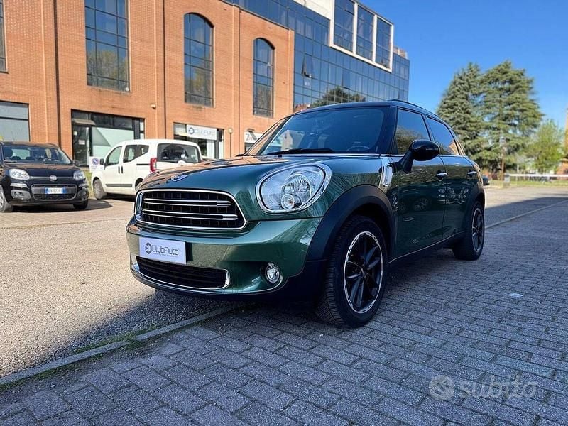 Usata Mini Cooper D Countryman Business 111 CV (81 kW) 2016 Verde SUV