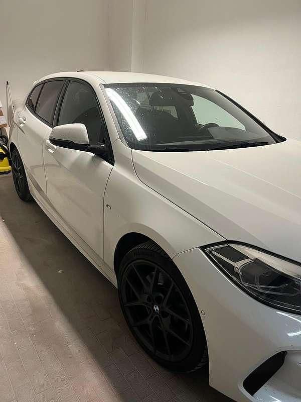 Usata BMW 120 M Sport 190 CV (139 kW) 2023 Bianco Utilitaria
