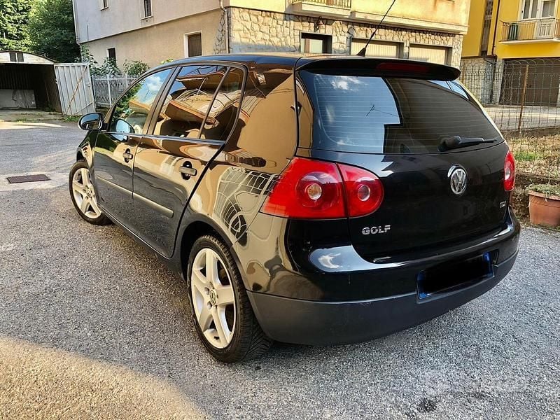 Usata VW Golf VI 2008 Nero Utilitaria
