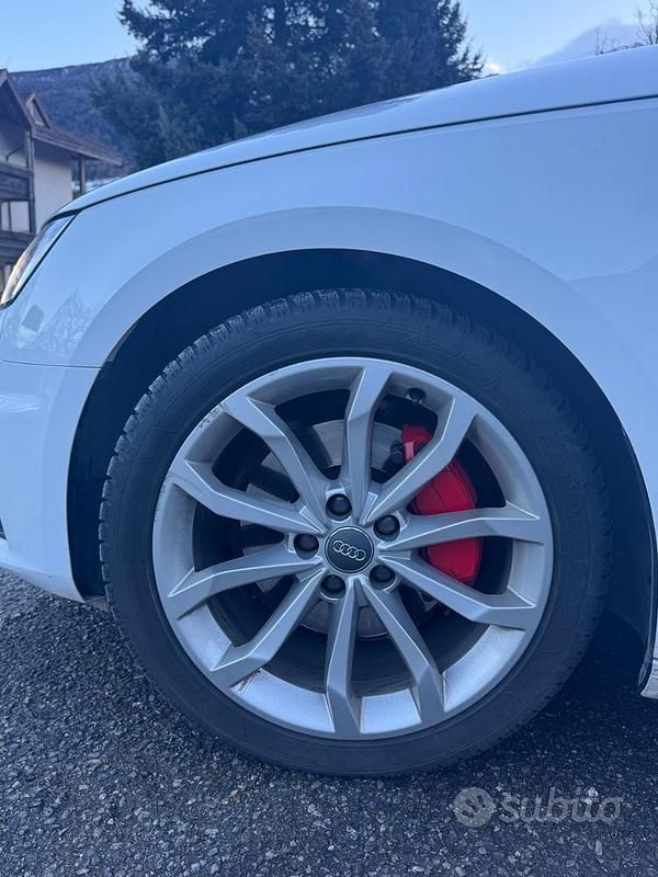 Usata Audi A4 S-Line 190 CV (139 kW) 2019 Bianco Station wagon
