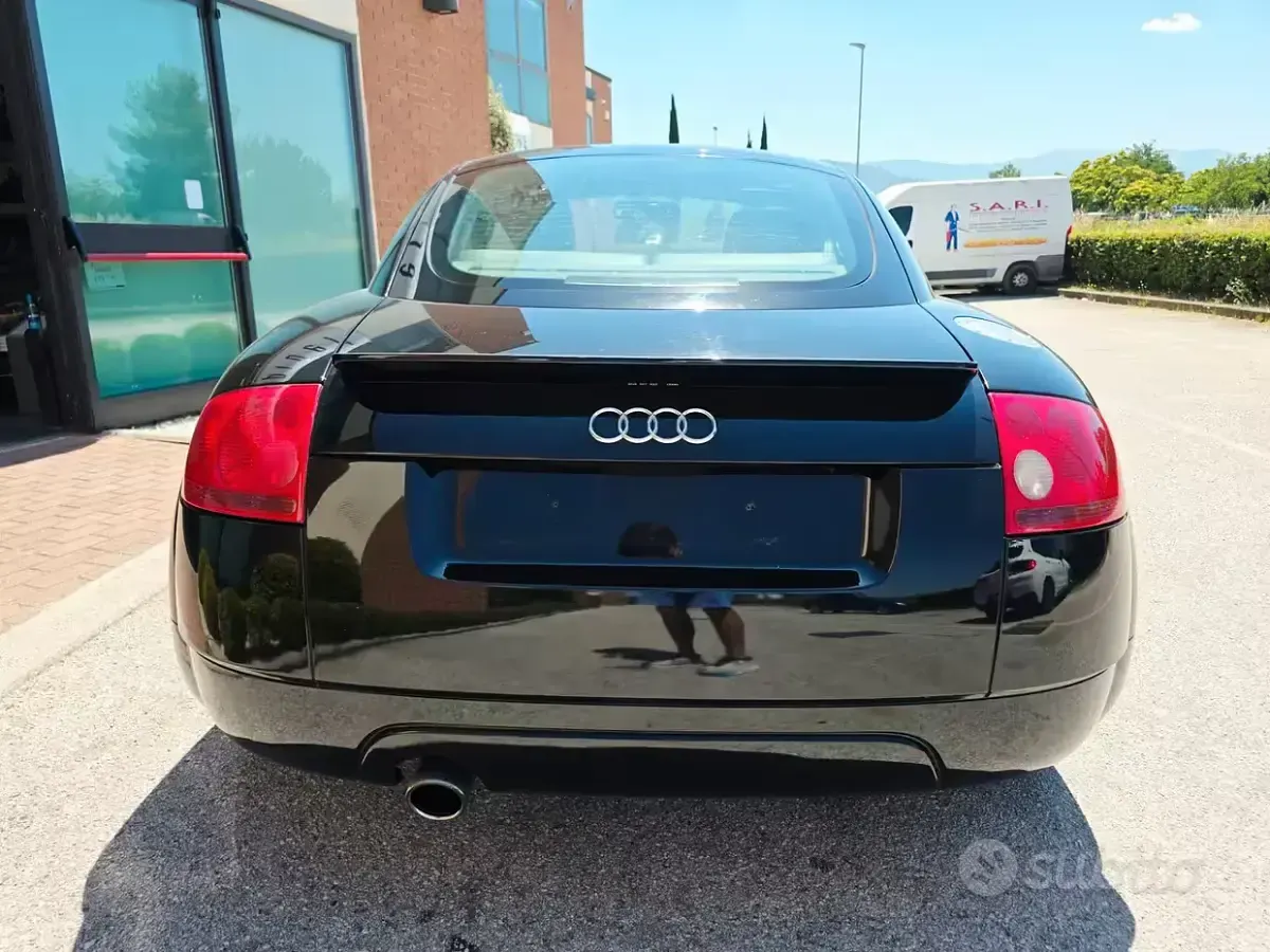 Usata Audi TT 179 CV (131 kW) 1999 Nero Coupé