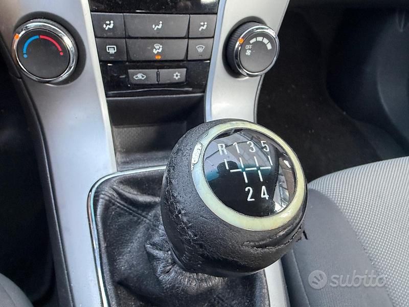 Usata Chevrolet Cruze LS 109 CV (80 kW) 2009 Grigio Berlina