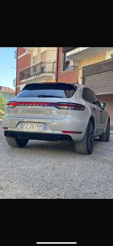 Usata Porsche Macan 245 CV (180 kW) 2020 Grigio SUV