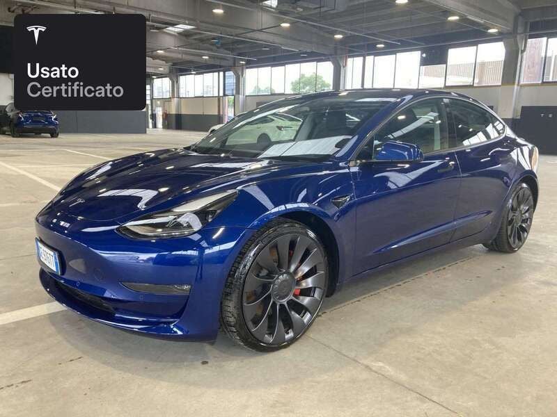 Deep blue metallic Usata 2021 Tesla Model 3 Performance Tre volumi | 32.700 € (Ottimo prezzo) - Immagine 1/4