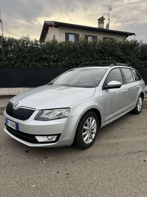 Usata Skoda Octavia G-TEC Ambition 110 CV (80 kW) 2014 Station wagon
