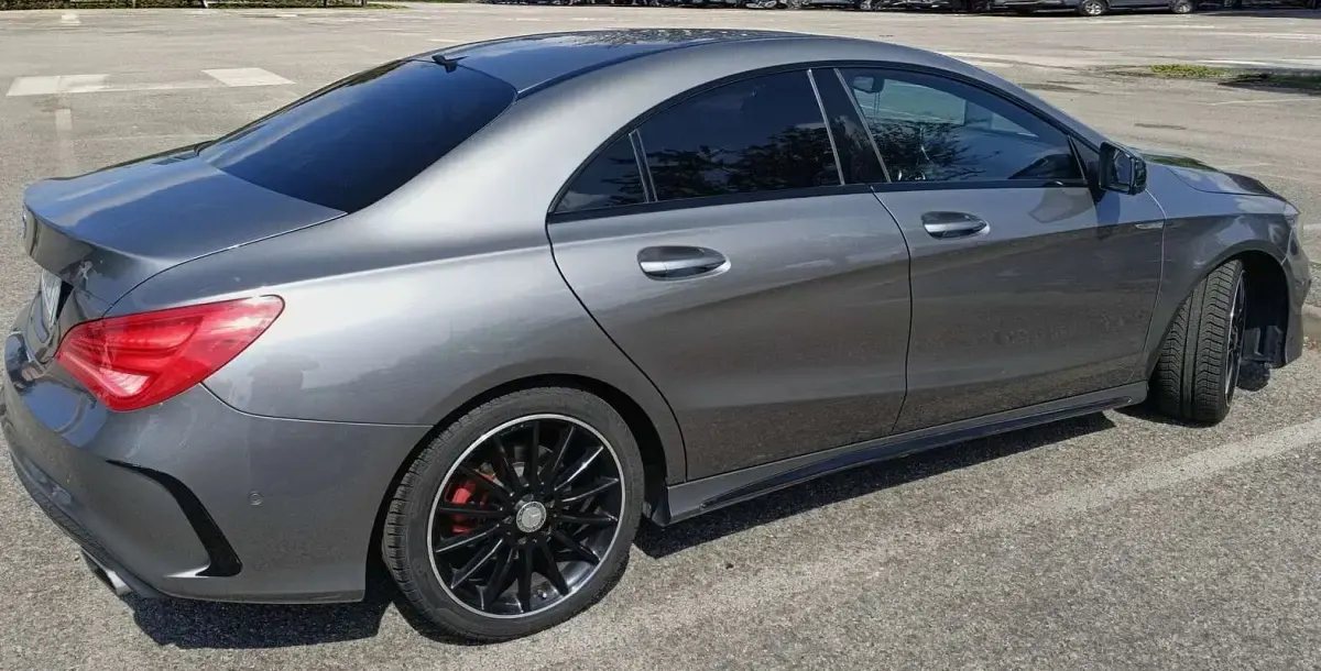 Usata Mercedes CLA200 Premium 136 CV (100 kW) 2016 Grigio Berlina