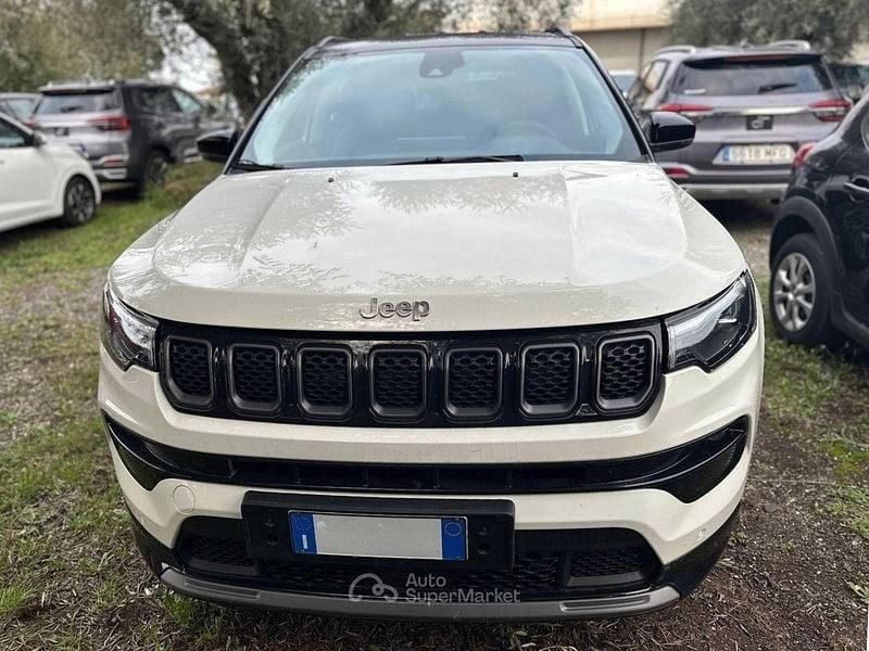Bianco Usata 2025 Jeep Compass Summit SUV | 25.250 € (Super prezzo) - Immagine 1/3