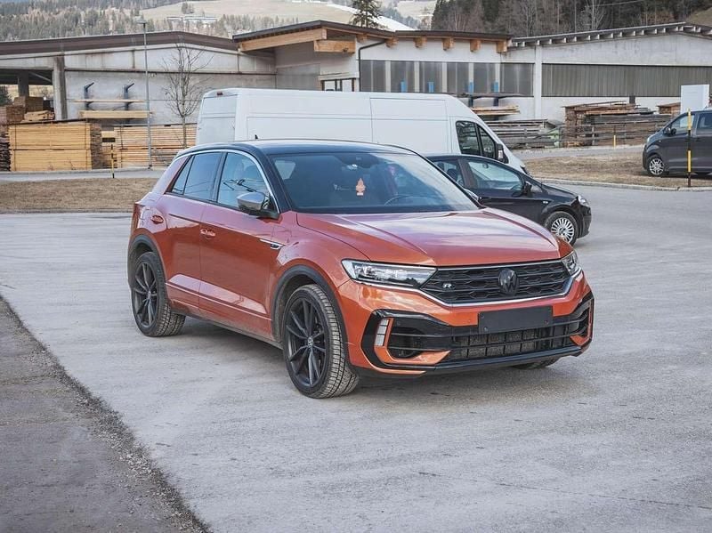 Usata VW T-Roc R 300 CV (220 kW) 2020 Energetic orange metallic SUV