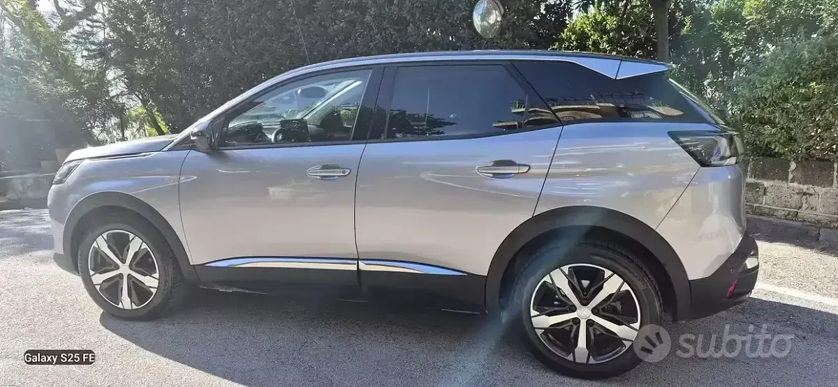Usata Peugeot 3008 Allure 131 CV (96 kW) 2022 Grigio SUV