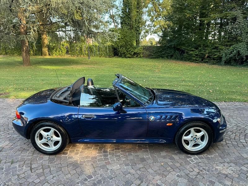 Usata BMW Z3 M Sport 193 CV (141 kW) 1998 Blu/azzurro Cabrio