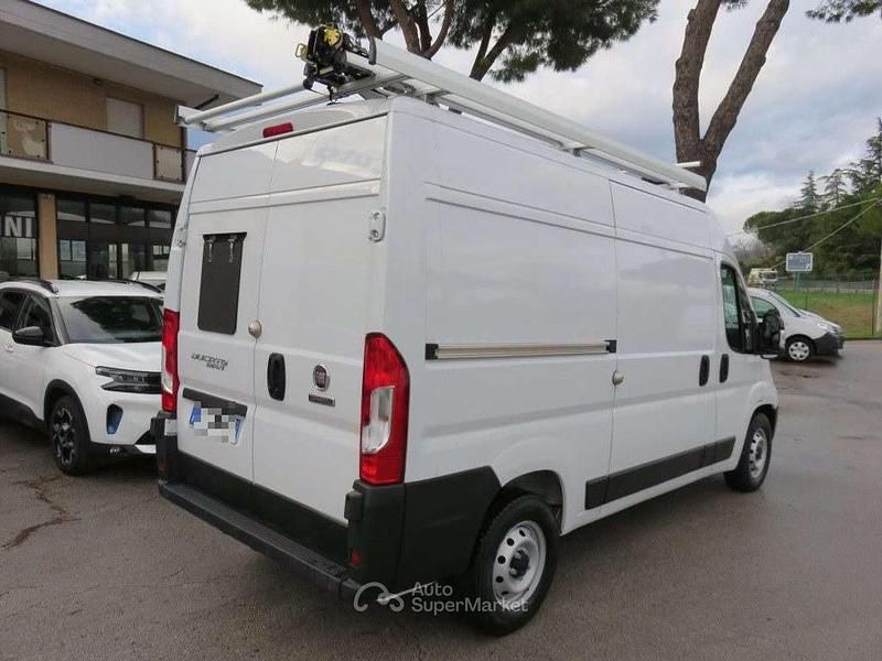 Usata Fiat Ducato 14 140 CV (102 kW) 2023 Bianco Furgone