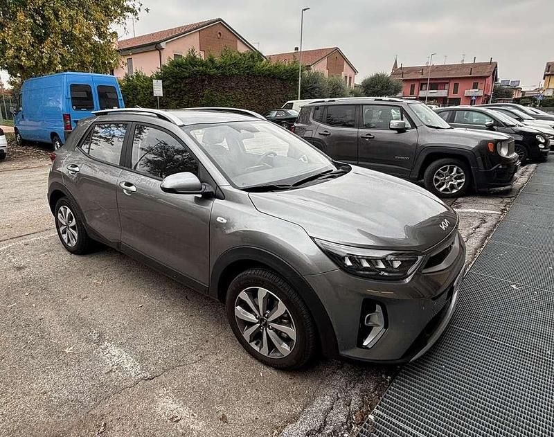 Usata Kia Stonic GT-Line 120 CV (88 kW) 2024 SUV