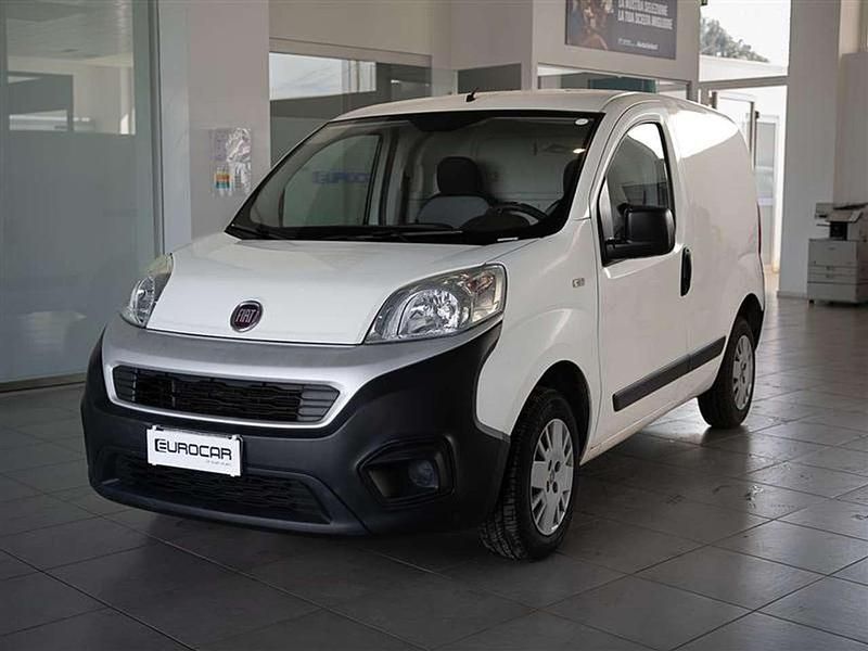 Usata Fiat Fiorino 80 CV (58 kW) 2018 Bianco Monovolume