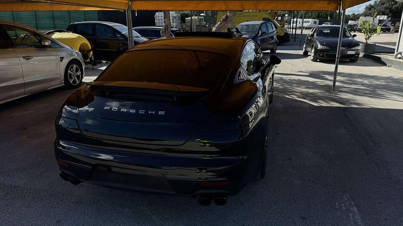 Usata 2016 Porsche Panamera Turbo Tre volumi | 50.000 € - Immagine 1/4