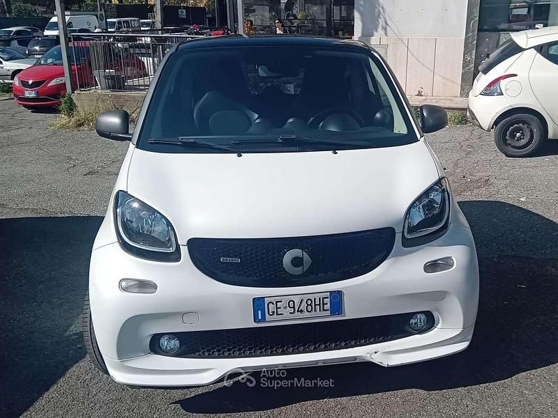 Usata Smart ForFour Brabus 109 CV (80 kW) 2017 Bianco Utilitaria