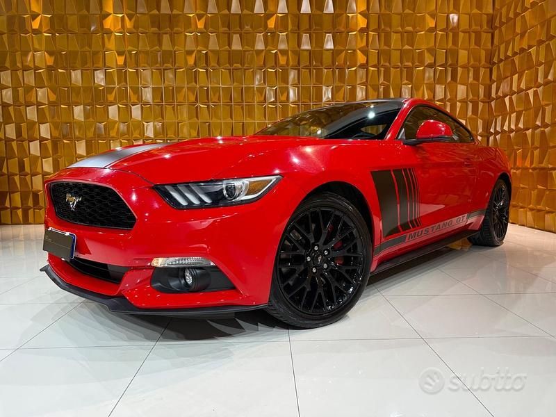 Usata Ford Mustang Fastback 317 CV (233 kW) 2017 Rosso Coupé