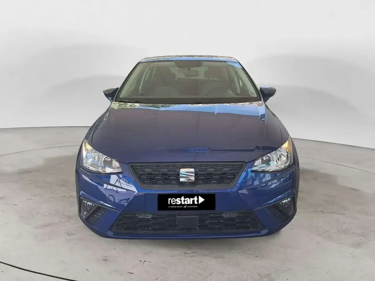 Usata Seat Ibiza Business 90 CV (66 kW) 2021 Blu/azzurro Utilitaria